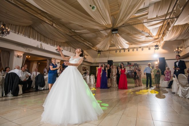 Alex & Corina – 85